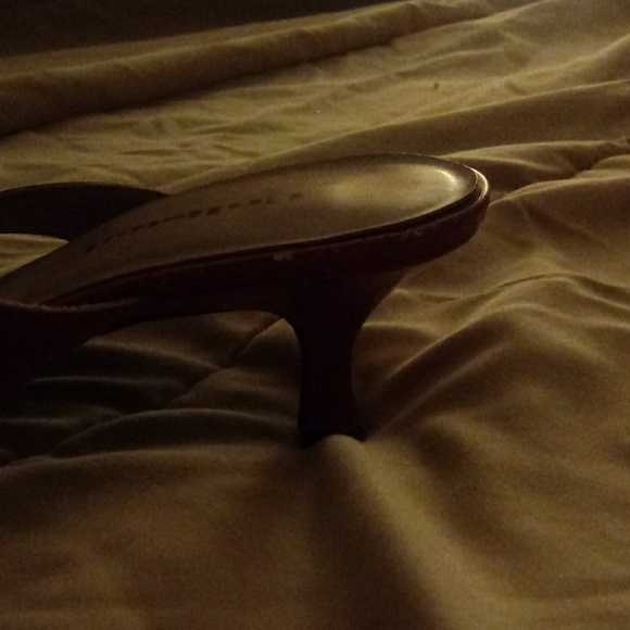 Shoes - Picture 6 of 6